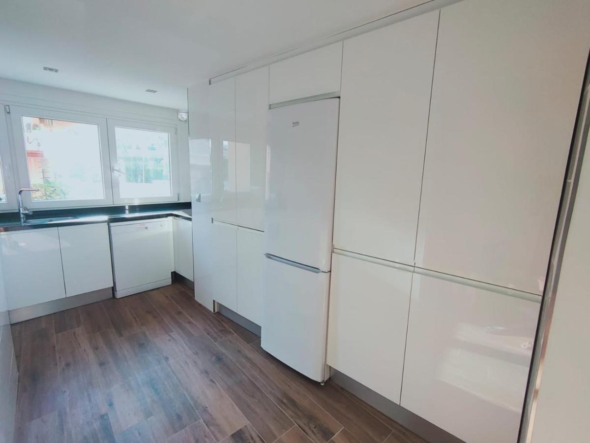 Beautiful Apartment In Third Line Beach Boliches Fuengirola Εξωτερικό φωτογραφία
